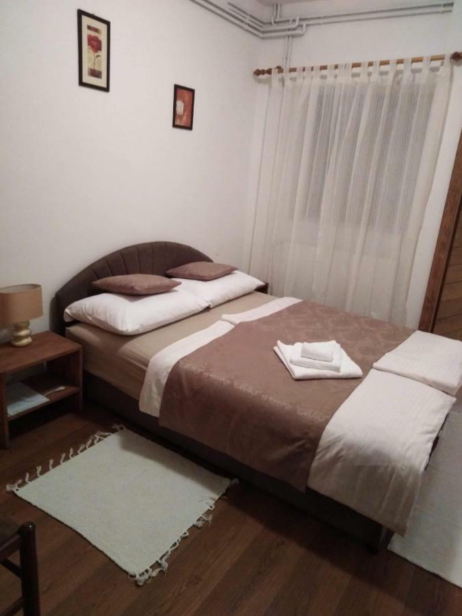 Guest House Sumski Dvor Vrhovine المظهر الخارجي الصورة