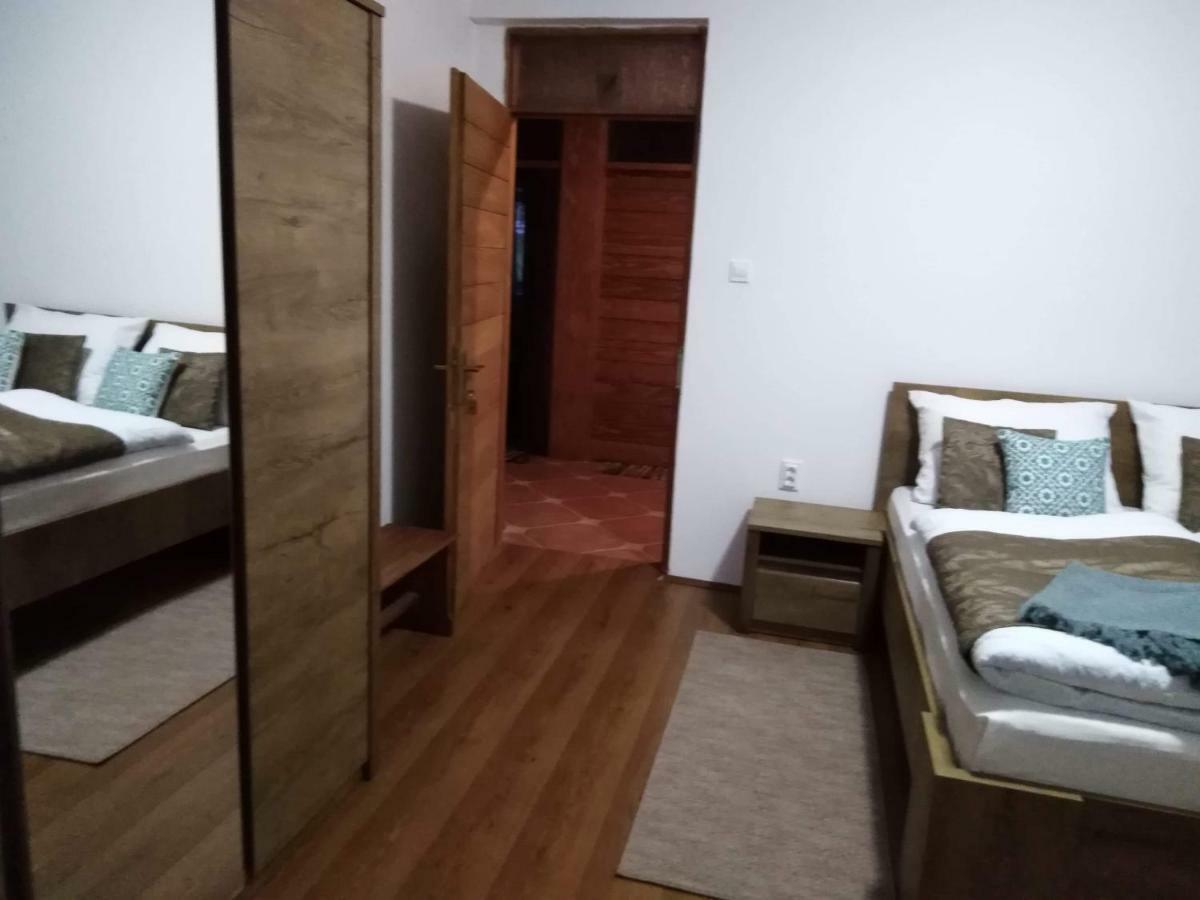 Guest House Sumski Dvor Vrhovine المظهر الخارجي الصورة